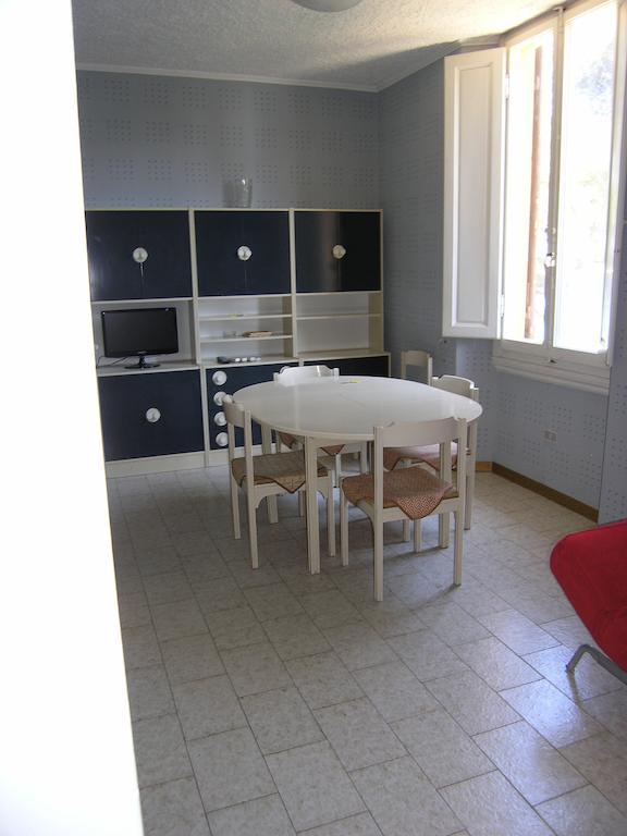 Villa Violetta Castiglioncello Buitenkant foto